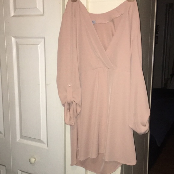 Dress - Picture 1 of 2